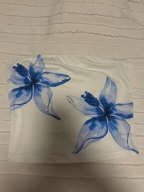 Floral Blue & White Strapless Crop Top